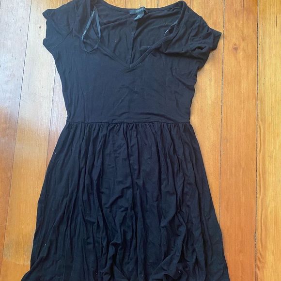 Forever 21 Dresses & Skirts - Forever 21 Black Dress